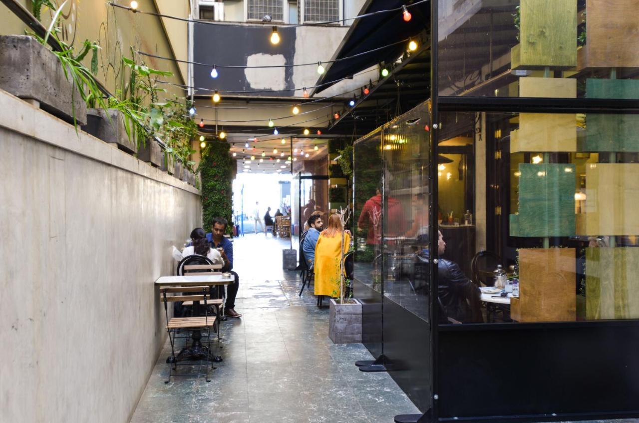 Athens Stylish Studio In Front Of Syntagma Metro Stop For 2 Zewnętrze zdjęcie